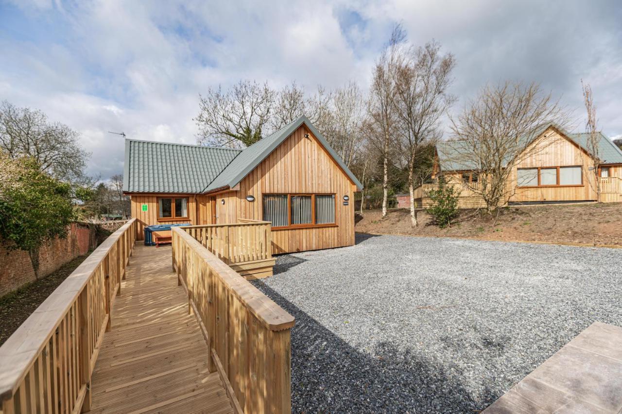Osprey Lodge 1 With Hot Tub Newton Stewart Exterior foto