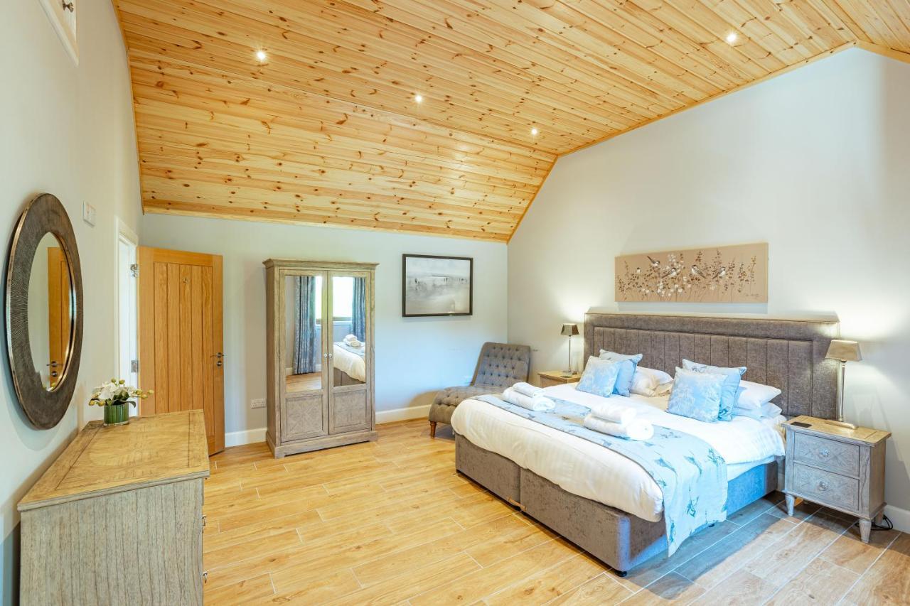 Osprey Lodge 1 With Hot Tub Newton Stewart Exterior foto